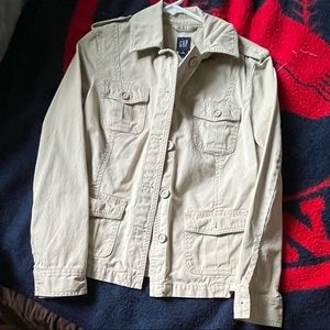 Lightweight khaki ladies’ Gap jacket